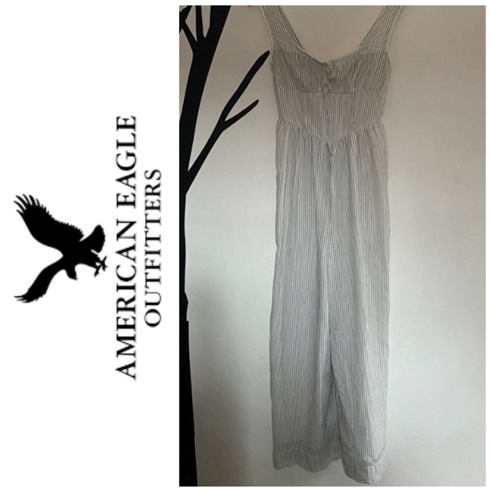 NWT AEO grey striped wide leg sleeveless jumpsuit with fitted tie front bodice